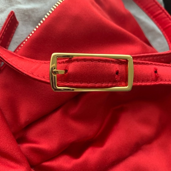 Vintage VALENTINO GARAVANI Satin Noeud d Amour Bow Clutch - Picture 12 of 13